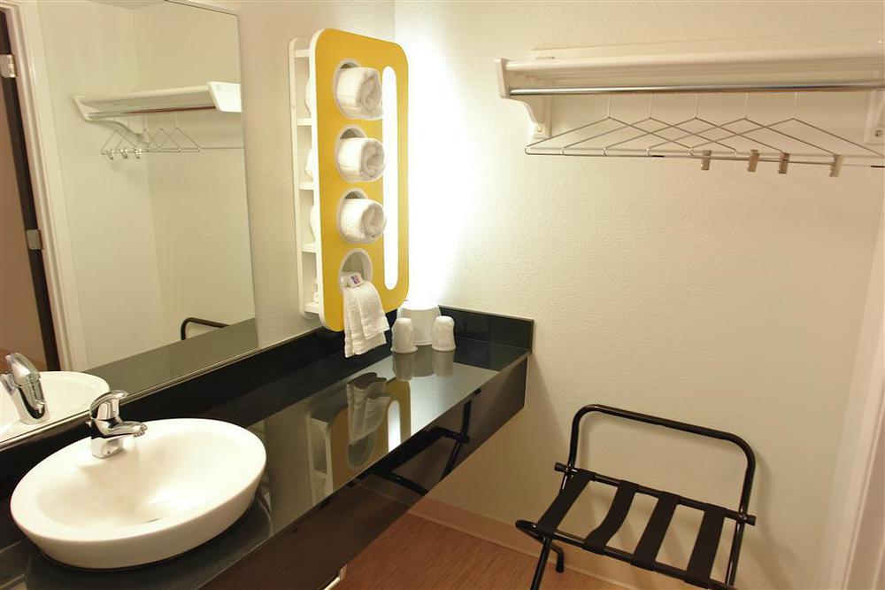 Motel 6 Boston South - 布伦特里 客房 照片